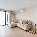 Apartment Malaga Vacation Five Minutes From The Port Of Pool And Sun