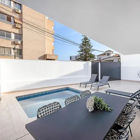 Malaga Vacation Five Minutes From The Port Of Pool And Sun Apartment *