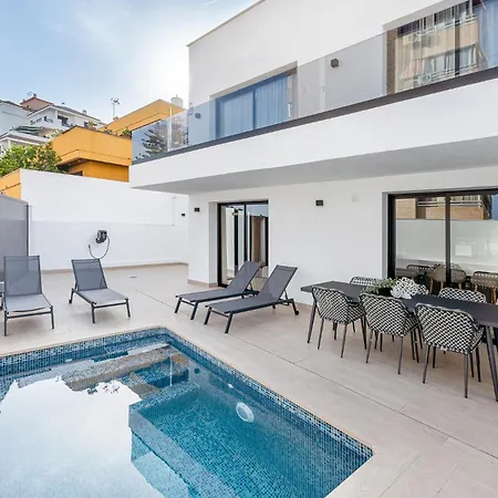 Apartment Malaga Vacation Five Minutes From The Port Of Pool And Sun